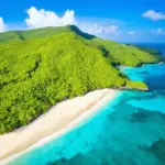 Turquoise waters and white sand beach in the US Virgin Islands