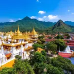 Golden Temple of Chùa Ba Vàng