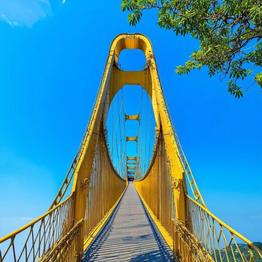 golden bridge in danang