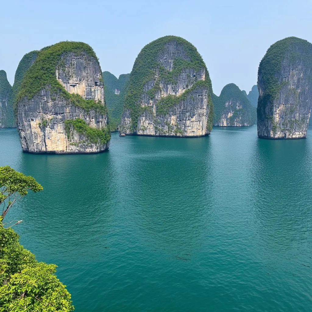 Ha Long Bay