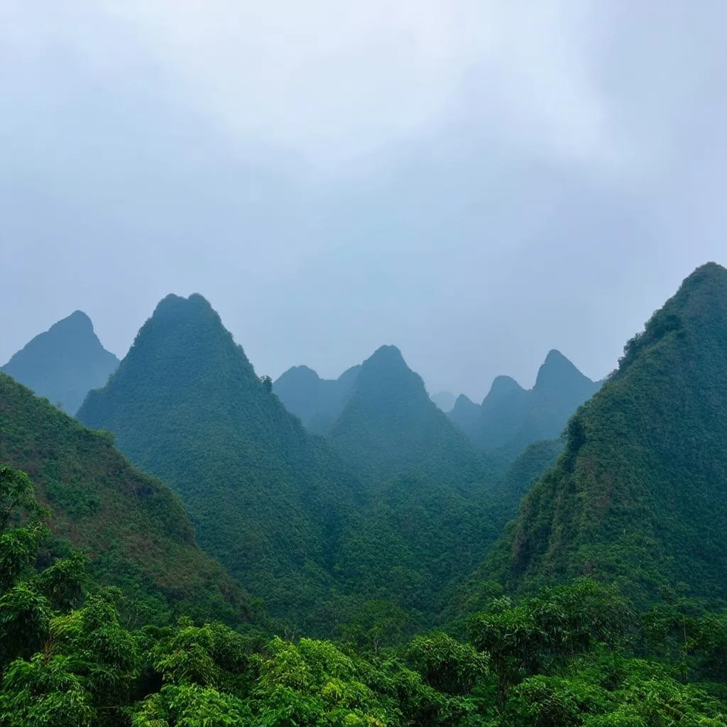 mountain_view_quang_nam