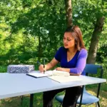 Traveling Notary Working Outdoors