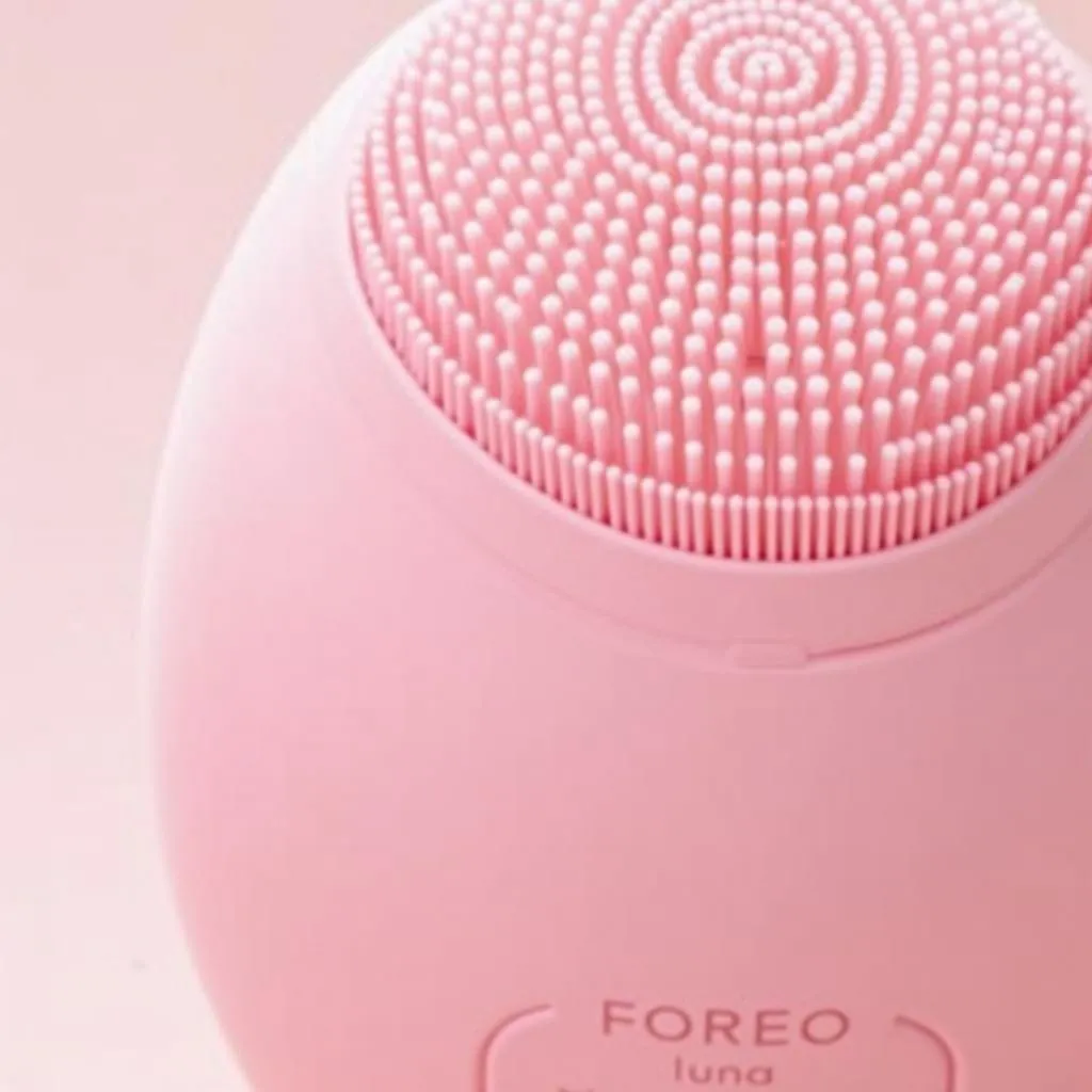 FOREO Luna 3 in pink