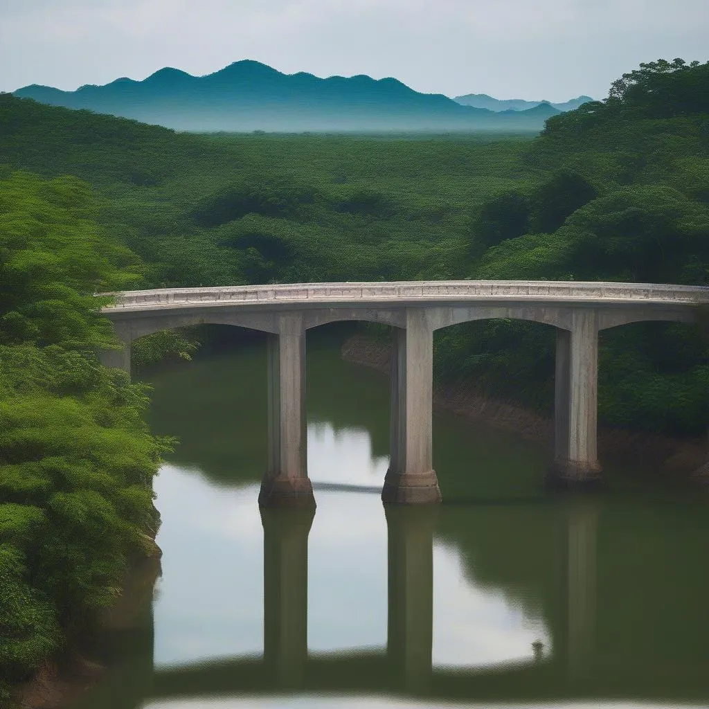 Hien Luong Bridge