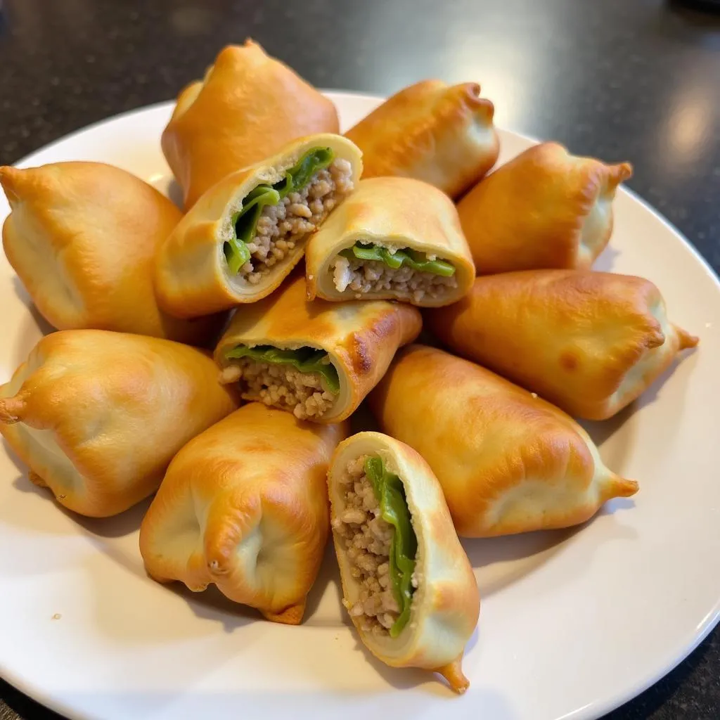 Vietnamese deep-fried pastry - Banh Cam