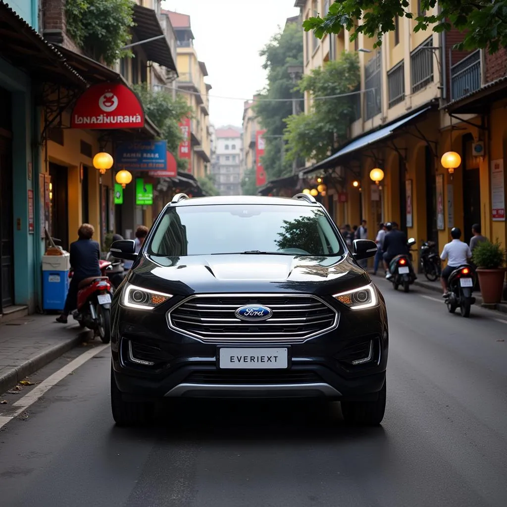 Ford Everest 2018 navigating Hanoi Old Quarter