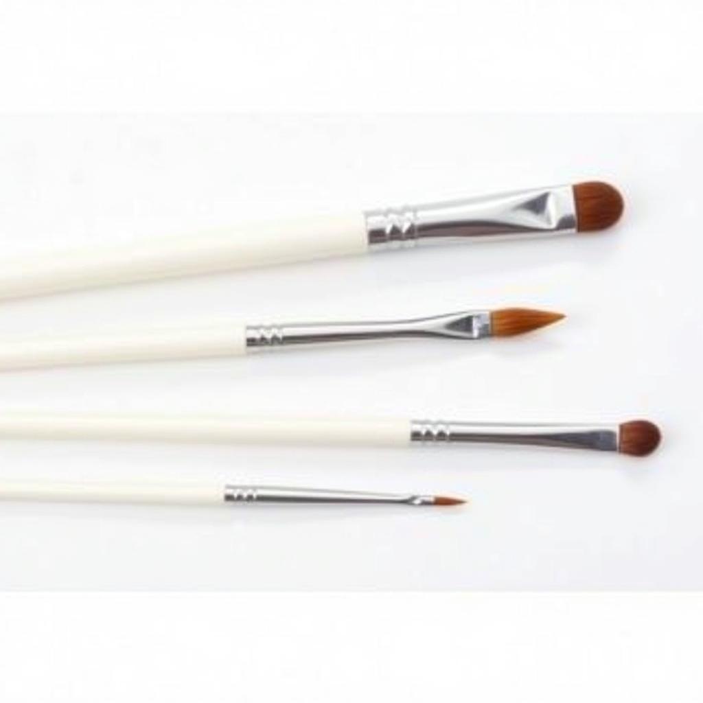 Essential eye makeup brushes for perfect application